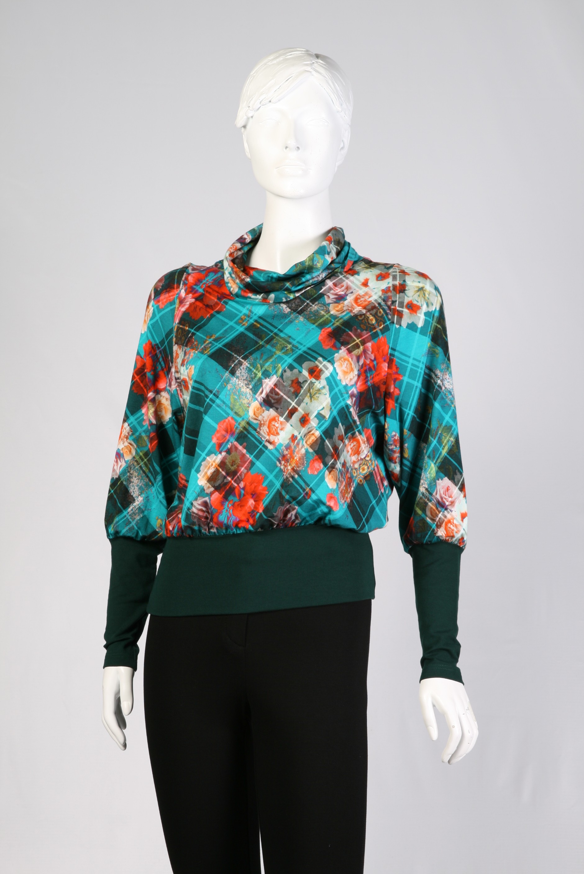 Блуза Vaide R0399 с манжетами — T