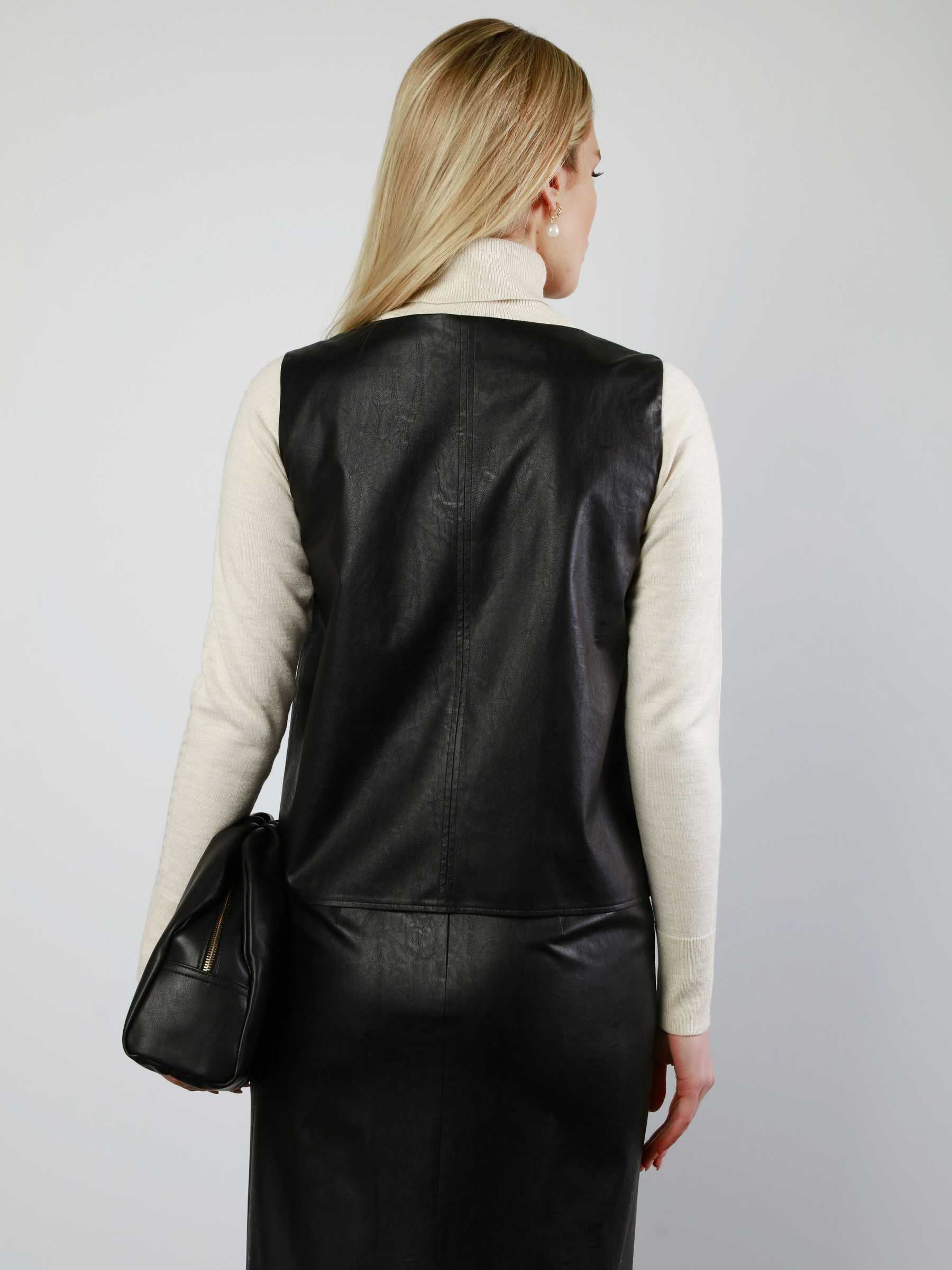 Топ Femme 70691.1.3F — Черный