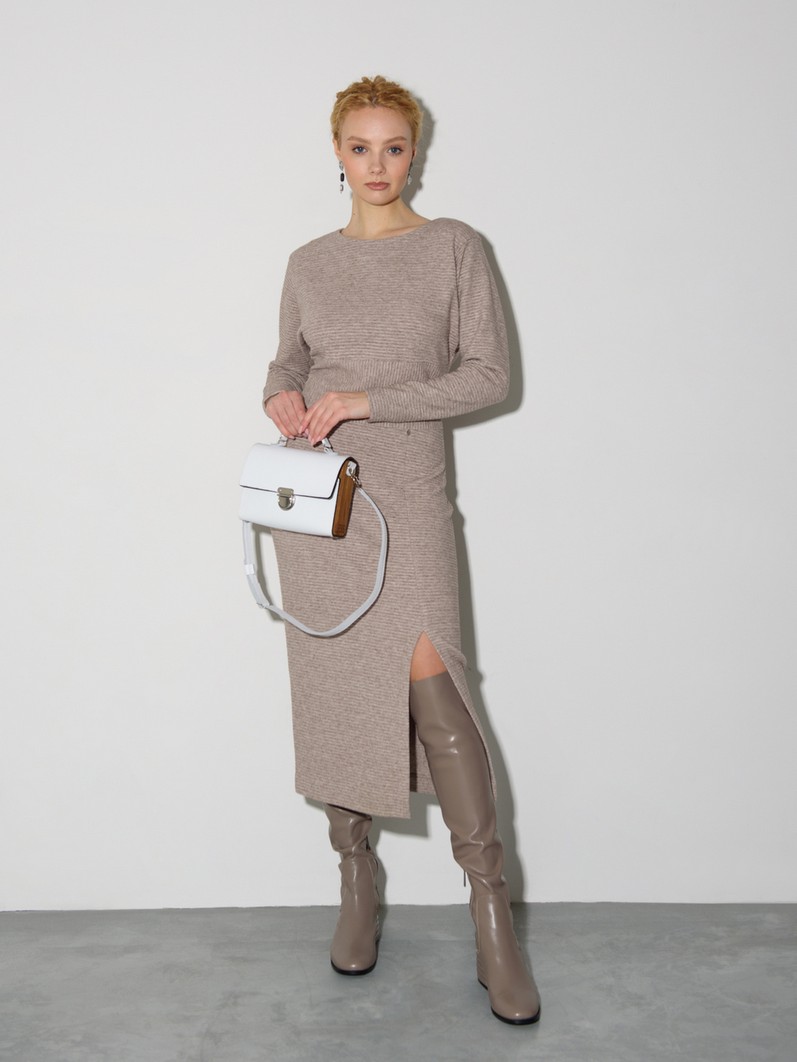 Платье Femme 80136.1.29F — бежевый